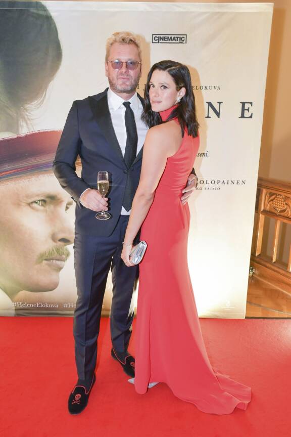 Krista ja Antti J. Jokinen avioituivat toukokuussa 2018. Menestyksekkäänä elokuvaohjaajana ja -käsikirjoittajana tunnettu Antti on myös tammikuussa ensi-iltansa saavan Kalevala: Kullervon tarina -elokuvan ohjauksen takana.