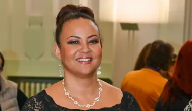 Lola Odusoga TTK-juontajaksi? Vappu Pimiän seuraajan etsintä kuumenee