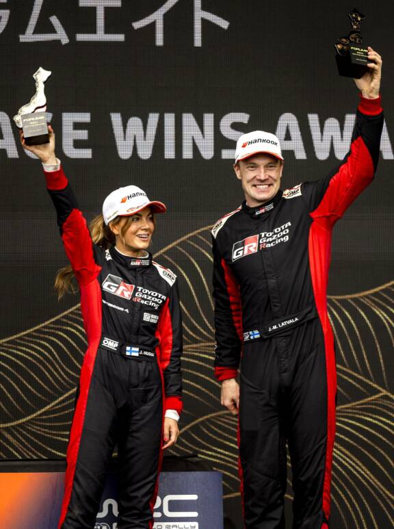 Janni ja Jari-Matti tuulettivat Jyväskylässä kesällä 2025. Jatkuuko kaksikon yhteistyö vielä?