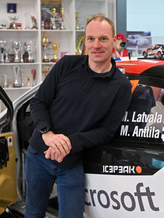 Jari-Matti suuntaa pian Monte Carlon MM-ralliin.