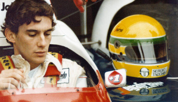 Ayrton Senna kuoli 1. toukokuuta 1994 San Marinon Grand Prix’ssä, joka ajettiin Italian Imolan radalla.