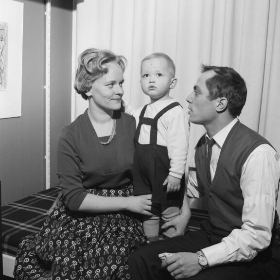 Eila Roine, Vili Auvinen ja heidän poikansa. Kuva on otettu 1960-luvulla. Vili oli Eilan elämän rakkaus.