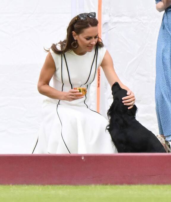 Orla on ollut prinssiparin mukana julkisuudessakin.