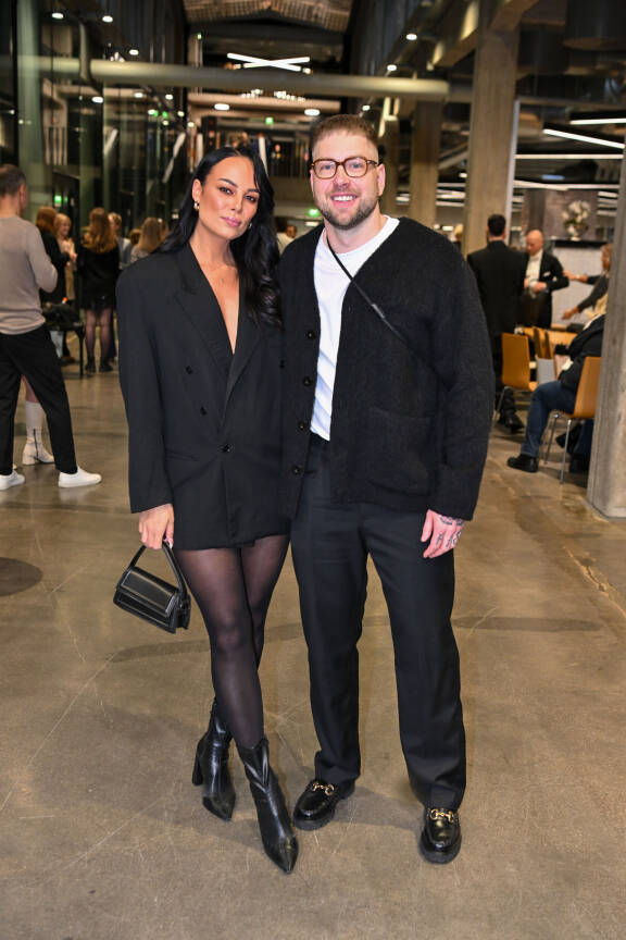 Mirella Merivirta ja Teemu Laurell erosivat lähes heti vauvan syntymän jälkeen kesällä 2025. Kuva loppuvuodesta 2024, kun kaikki oli vielä hyvin.