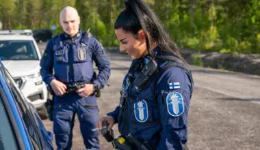Poliisit 24/7 -sarja: Avausjaksossa hurja takaa-ajo