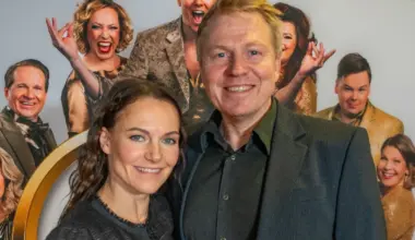 Katri Riihilahti juhlii 40-vuotissyntymäpäiväänsä – Aki Riihilahden herkkä rakkaustilitys