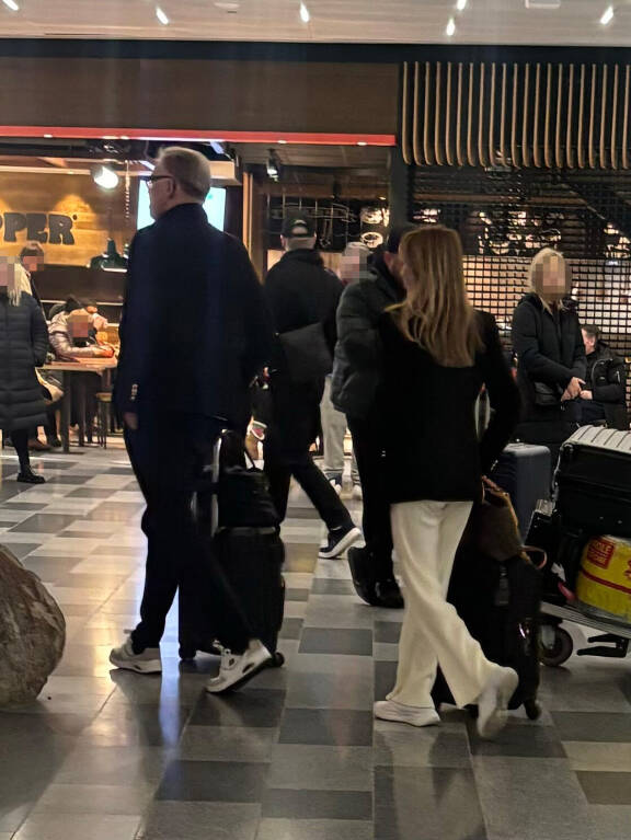 Sukarit vaikuttivat lukijan mukaan etäisiltä, mutta tyylikkäiltä.