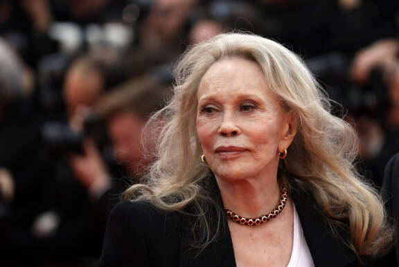 Faye Dunaway Cannesissa toukokuussa 2024.