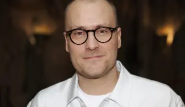 Heikki Paasonen paljastaa yllättävän ristiriidan perheessään - lapset saavat riittää, mutta jotain muuta halutaan lisää, kertoo Iltalehti.