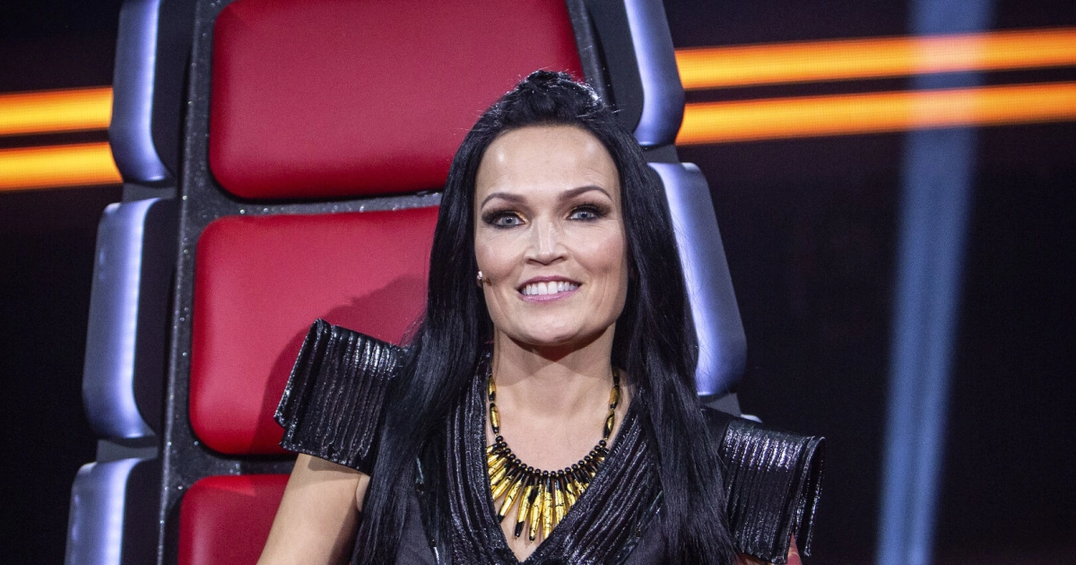 Tarja Turunen repäisee uikkareissa: Katso video suomalaisesta sisusta
