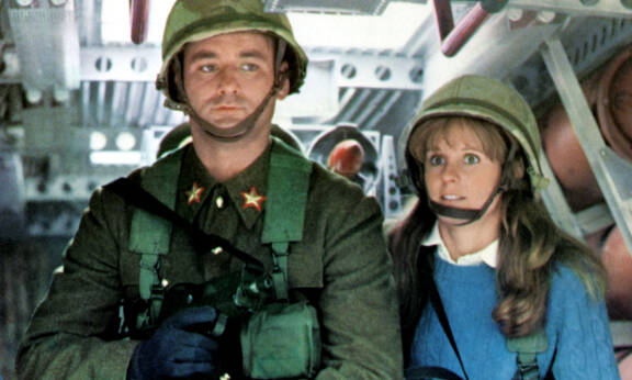 Dennisin vaimo P.J. Soles näytteli Bill Murrayn rinnalla komediassa Natsat (1981). Myös Dennis oli mukana leffassa mutta vain avustajaroolissa.