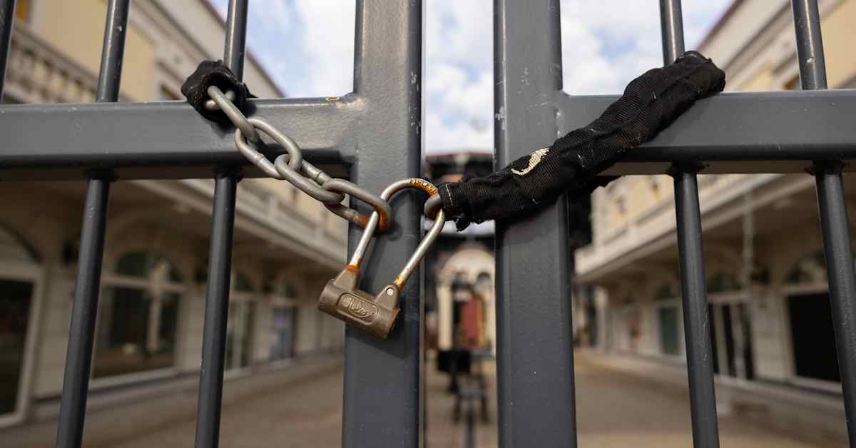 Venäläiset ostavat kiinteistöjä Suomesta lähes entiseen malliin – kolme erikoista tapausta paljastaa uuden lain ongelmat | Kotimaa