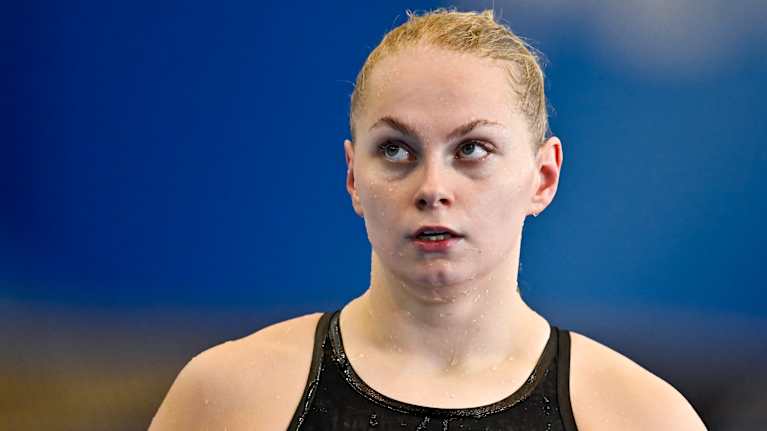 Laura Lahtinen lähikuvassa.