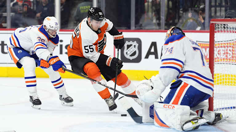 Puolustaja Rasmus Ristolainen kuului Philadelphian tehopelaajiin 6-3-voitossa Edmontonista.