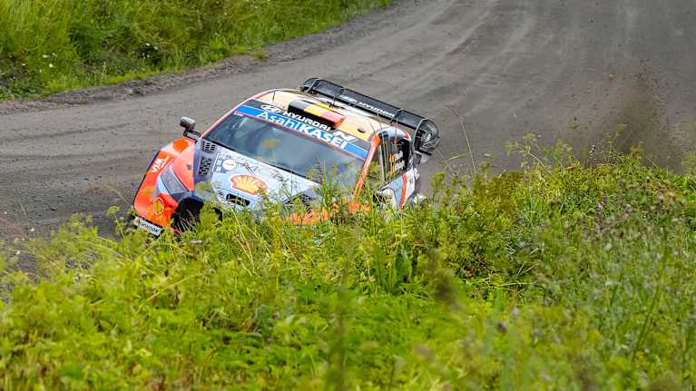 Thierry Neuville Suomen MM-rallissa 2025.