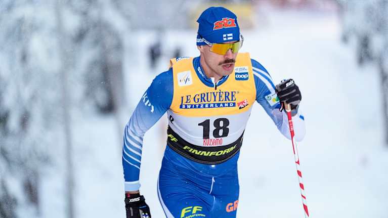 Perttu Hyvärinen Rukalla 10 kilometrin perinteisellä 28.11.2025.