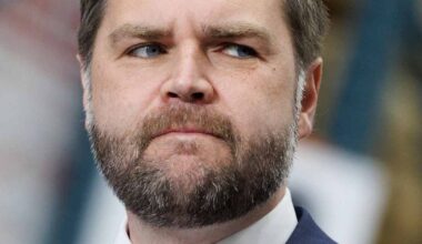 JD Vancen asunnon ikkunat rikottiin | Uutisia lyhyesti