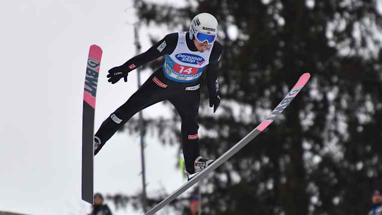 Vuosi sitten Forfang oli niin ikään mäkiviikon lopputuloksissa korkeimmalle sijoittunut norjalainen (4:s).