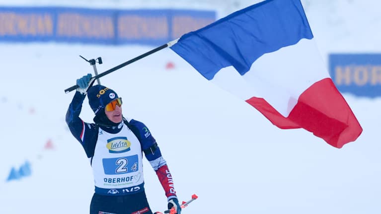 Ranskan Julia Simon ankkuroi maansa voittoon.