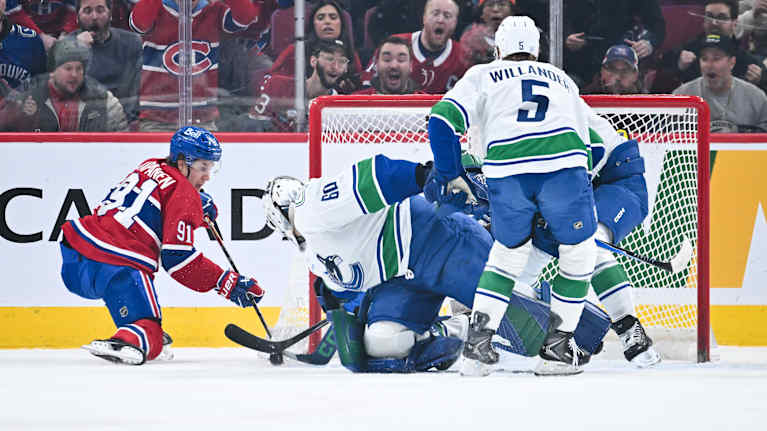 Oliver Kapanen teki jälleen.