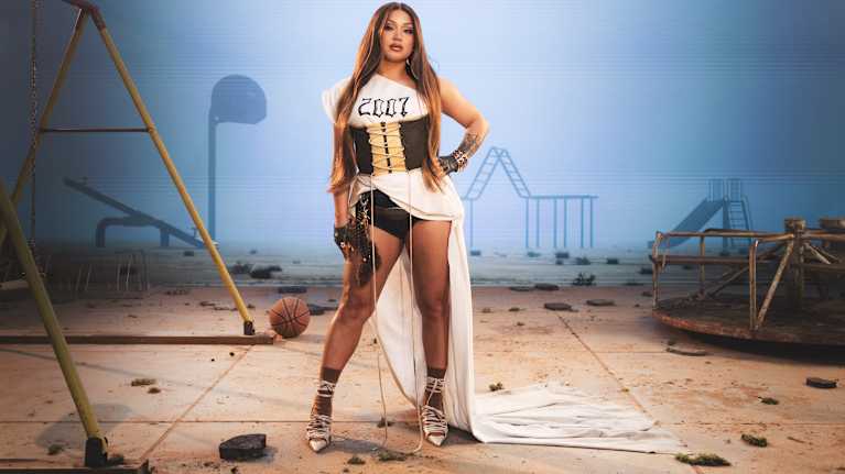 Kuvassa Etta UMK musavideokuvauksissa.