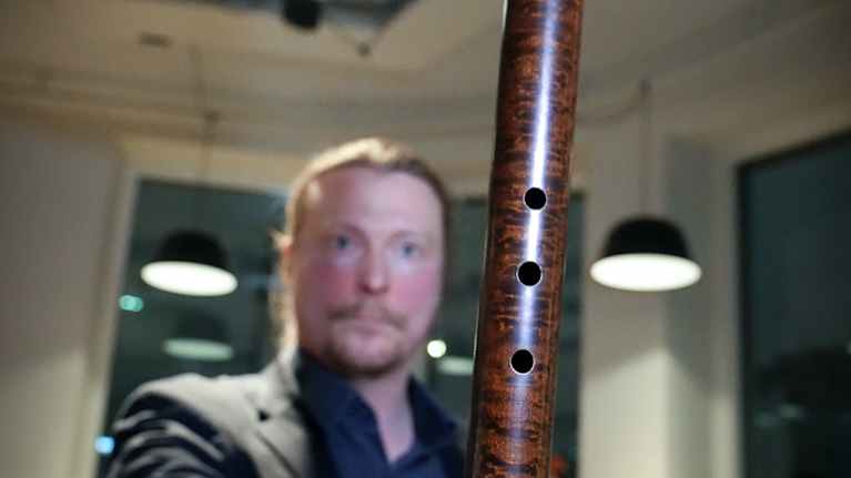 Ensemble Nylandia esittää renessanssimusiikkia viinikahvila Feeniksissä.