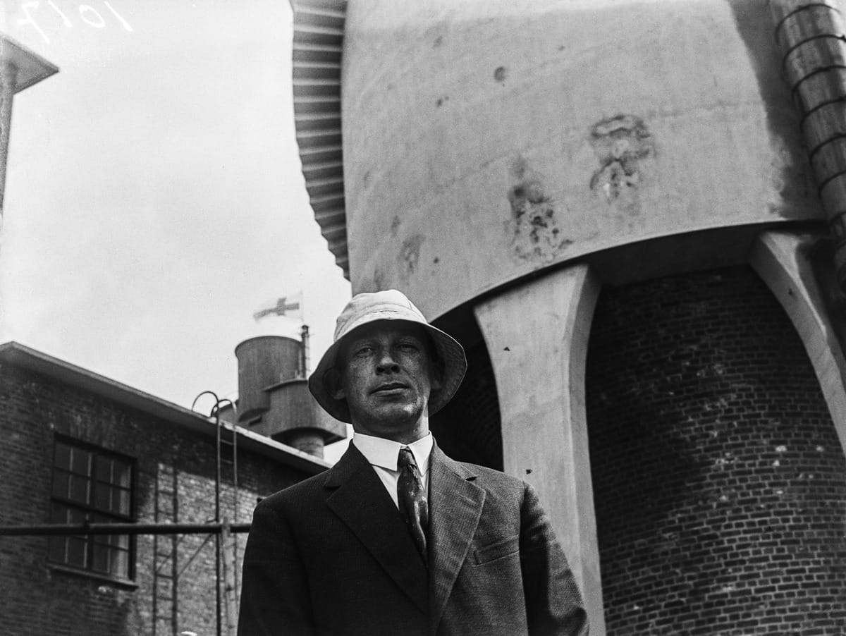 Alvar Aalto Toppilan sulfiittiselluloosatehtaan avajaisissa 1931.