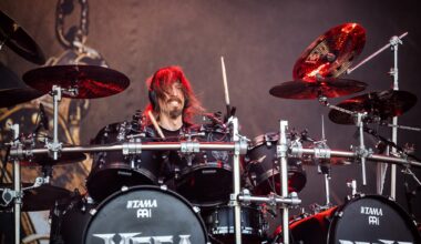 Millainen bändijohtaja Dave Mustaine oikeastaan on? Hyvin suorasanainen, kuvailee rumpali Dirk Verbeuren