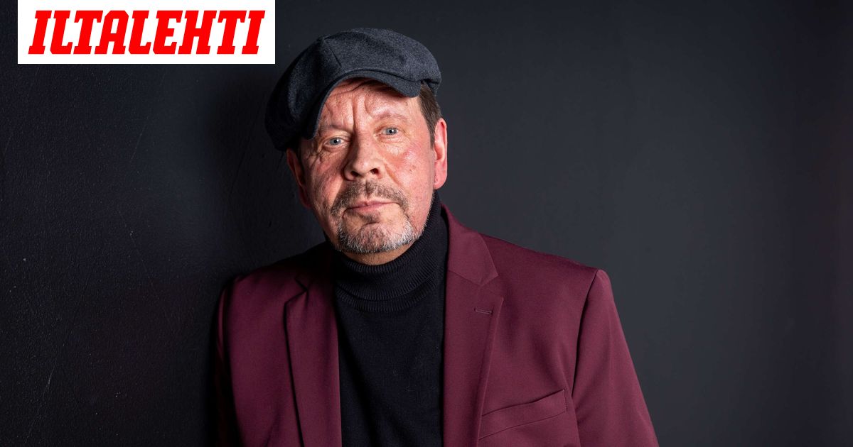 Tältä näyttää Pate Mustajärven heijastettu kuva Tampereella