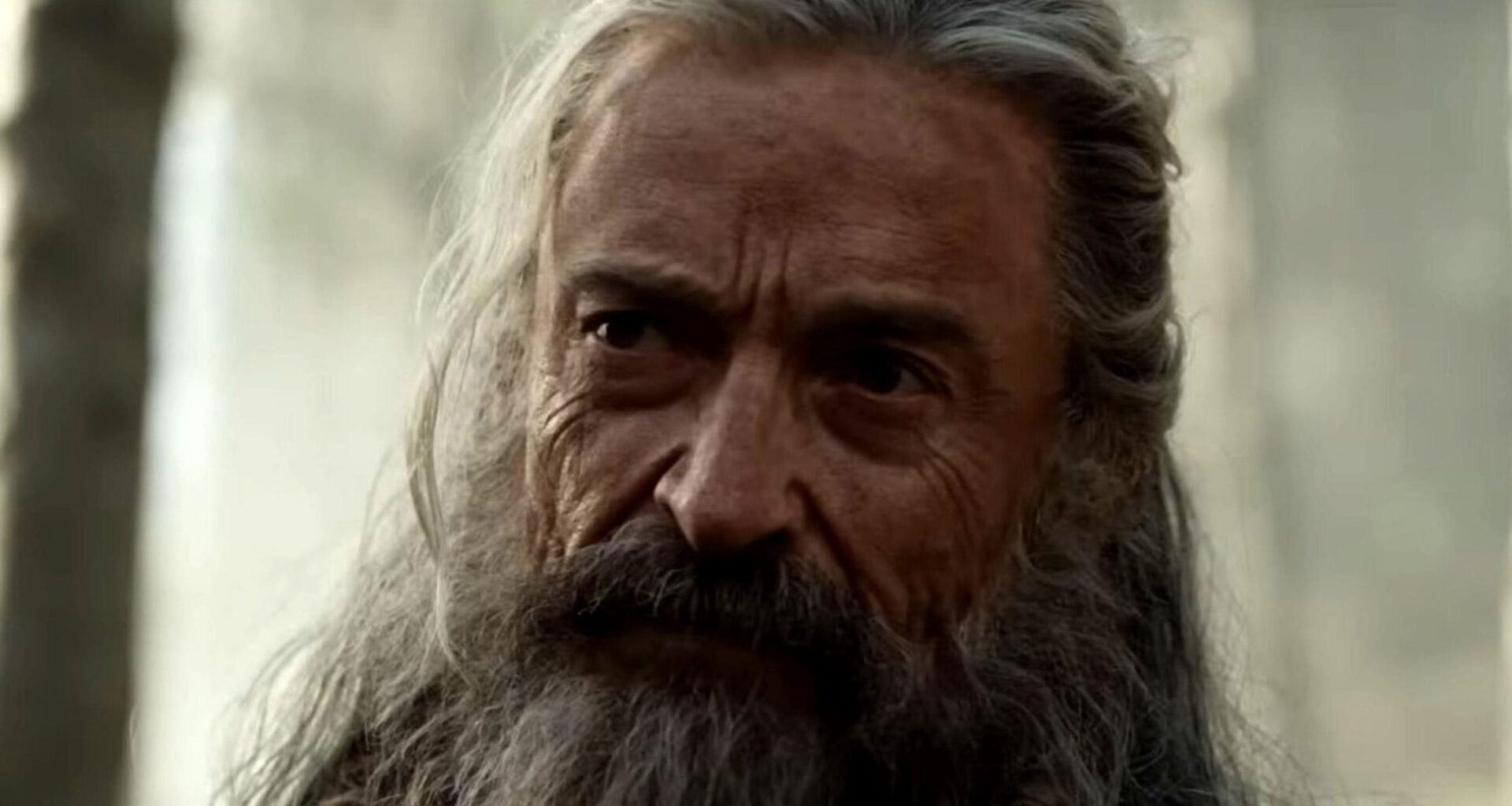 Hugh Jackman on uudessa roolissaan lähes tunnistamaton