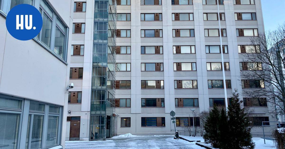 Jopa 100 asunnotonta häädettiin Itä-​Pasilassa – kerrostalo seisonut tyhjillään 4 vuotta | Paikalliset