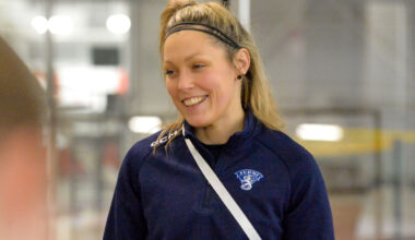 Elina Ojalalla on käynnissä seitsemäs kausi Tyttöleijonien fysioterapeuttina: ”Parasta on ehdottomasti nämä tytöt”