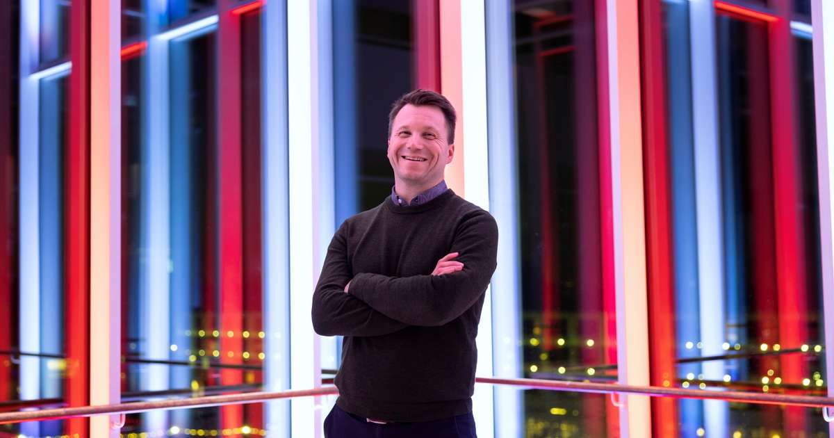 Espoon matkailun veturi Miikka Valo uskoo yhteistyön voimaan ja saa virtaa musiikista