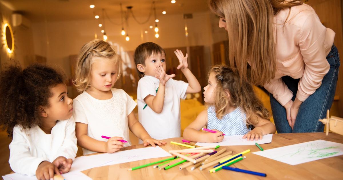 Kompleksinen ympäristö vaatii yhteisöllistä johtajuutta – väitöstutkimus päiväkodin johtamisesta | Kasvatus- ja opetusalan johtajuus