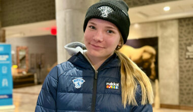 Kaliforniasta Tyttöleijoniin – Sharks-organisaatiossa pelaava Saimi Pesola: ”Olen tosi ylpeä ja iloinen kutsusta maajoukkueeseen”