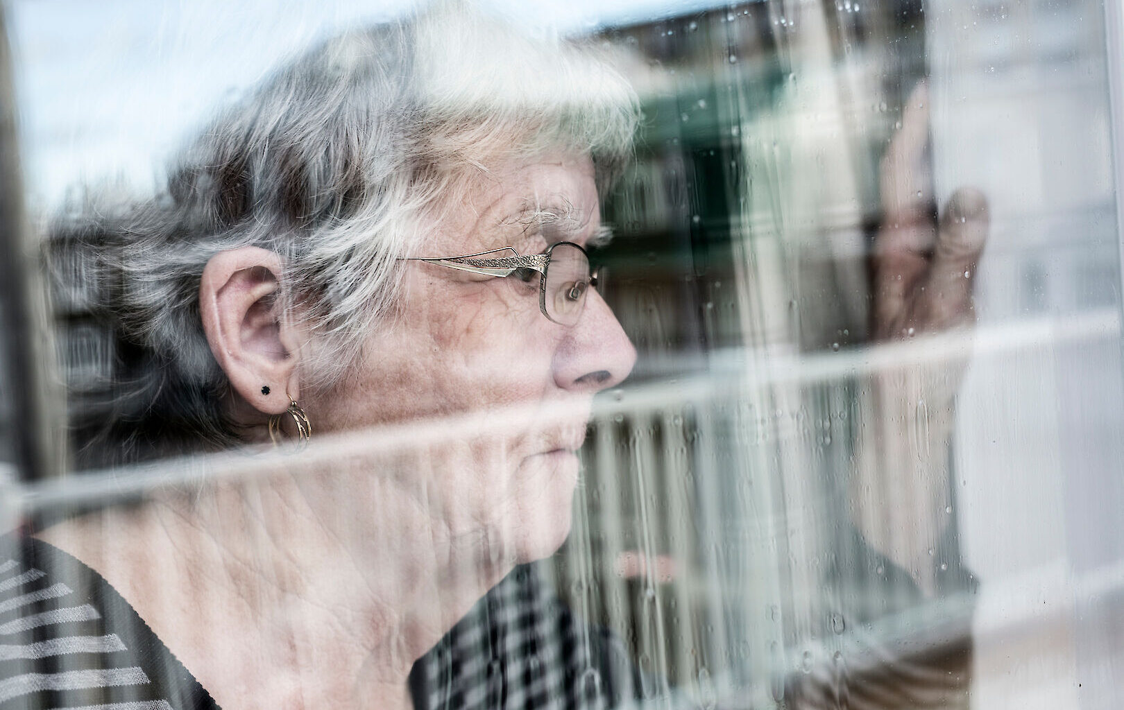 Muistisairaiden oikeudet eivät toteudu - Lääkärilehti