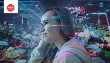 Astrofysiikka on vienyt Sissi Enestamin ympäri maailmaa, sillä hän on muun muassa työskennellyt avaruusjärjestö Nasassa.