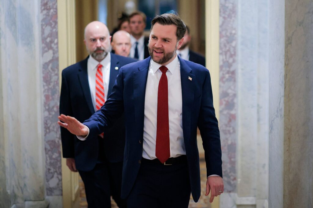 Kovaa tilitystä USA:n Vancesta: "Hän vihaa meitä"