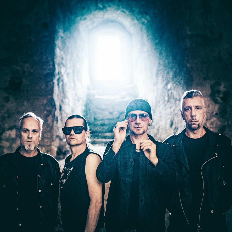 Paviljongin keväässä tribuutteja, stand uppia ja klassikoita