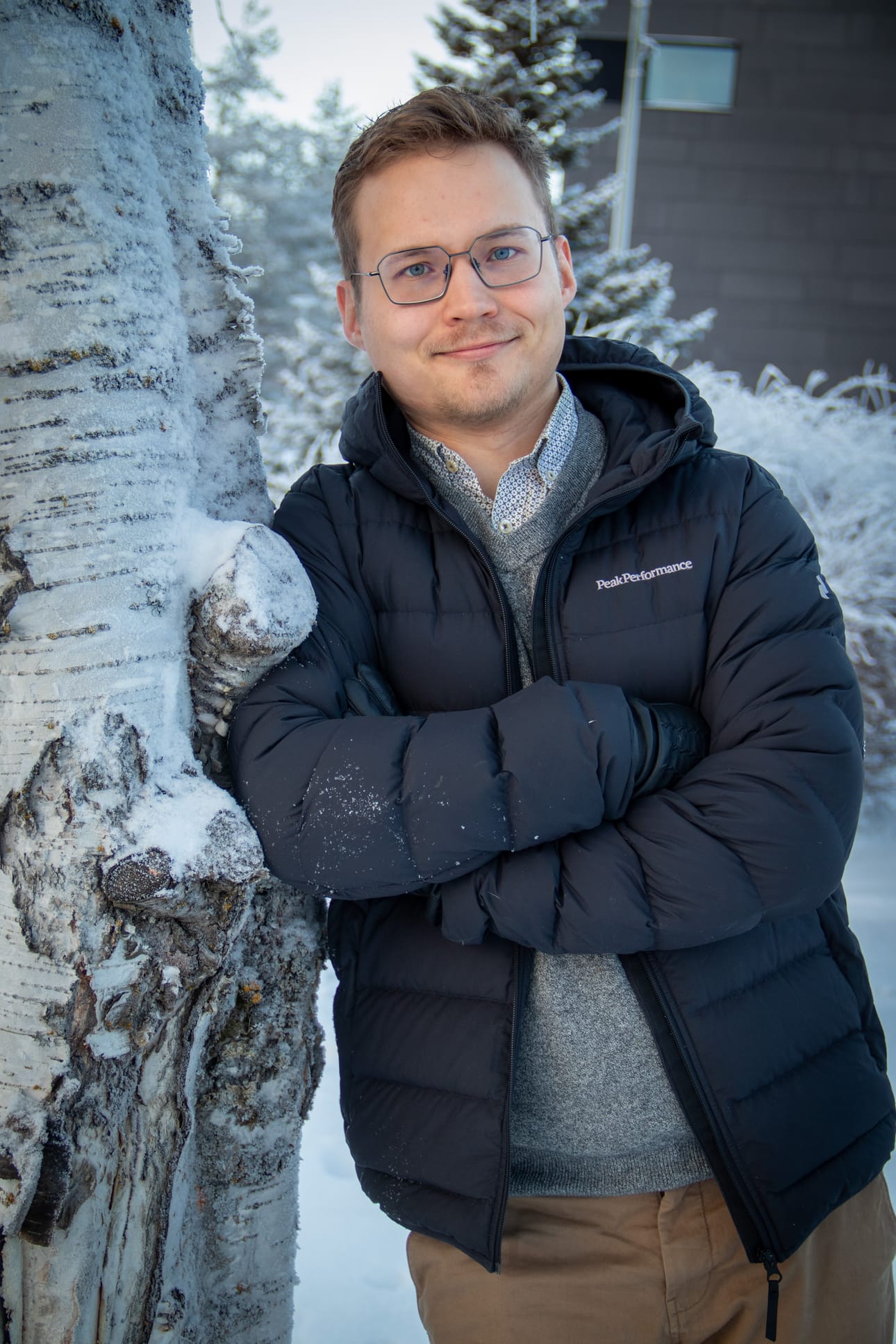 Henrik Ahvenjärvi perehtyi väitöskirjassaan MS-taudin hoitoon.