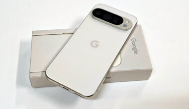 Pixel 9 -puhelimet näyttävät saavan AirDrop-tyylisen tiedostojen jaon iPhonen kanssa