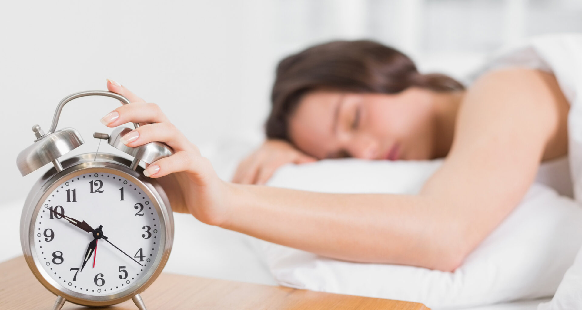 Ennen herätyskelloa herääminen saattaa kertoa terveydestäsi