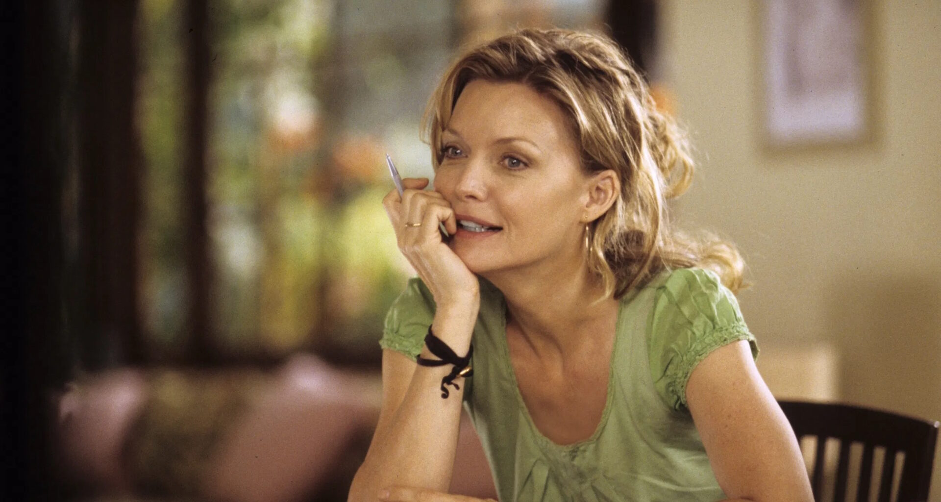 Nyt ilmaiskatselussa: Rakkaus, ikäerot ja yhteiskunnan säännöt – terävä komedia asenteista