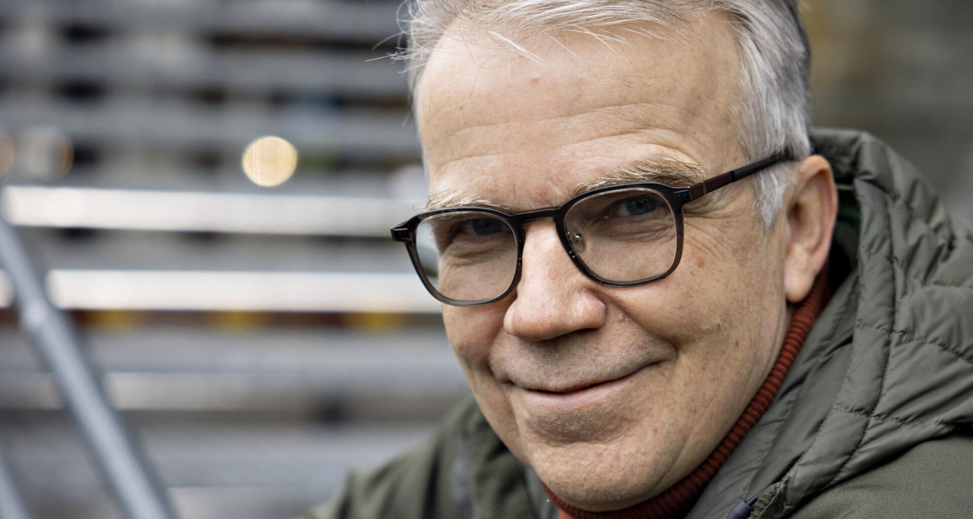 "Pyrin tekemään kaiken pilke silmäkulmassa"