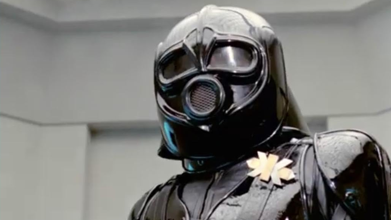 Kulttihetki: Ilmaiskatselussa häpeilemätön Star Wars -kopio – James Bond -elokuvatähtien scifi-kummajainen