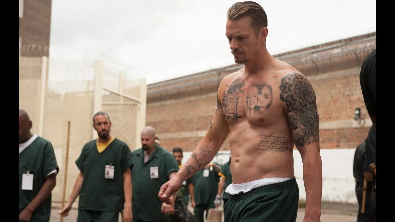 Liam Neesonin jalanjäljissä: illan toimintatrilleri vie kovaksikeitetyn veteraanin vankilaan