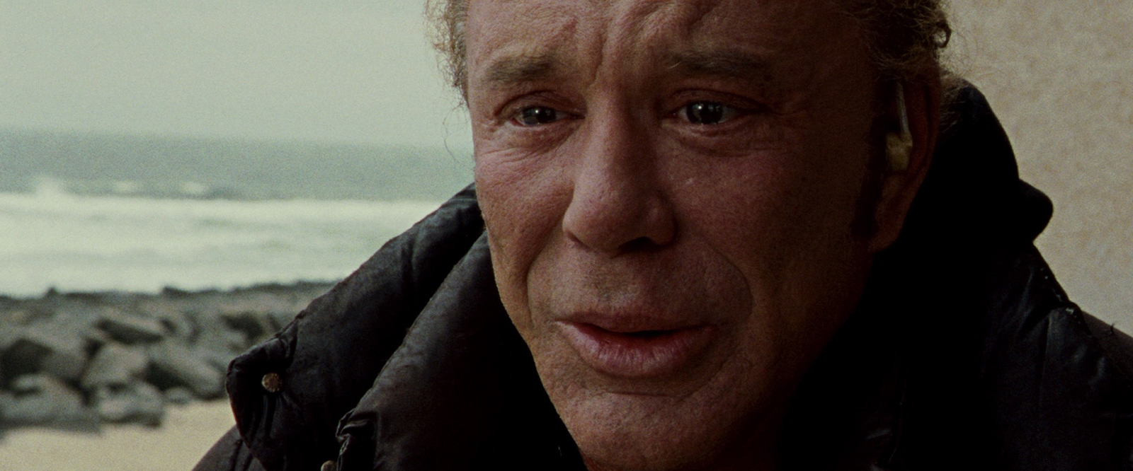 “En todellakaan ota penniäkään vastaan”, sanoo Mickey Rourke talousahdingostaan