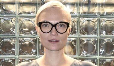 Seiska: Puheenjohtaja Minja Koskelan sisko on tv:stä tuttu viihdepersoona