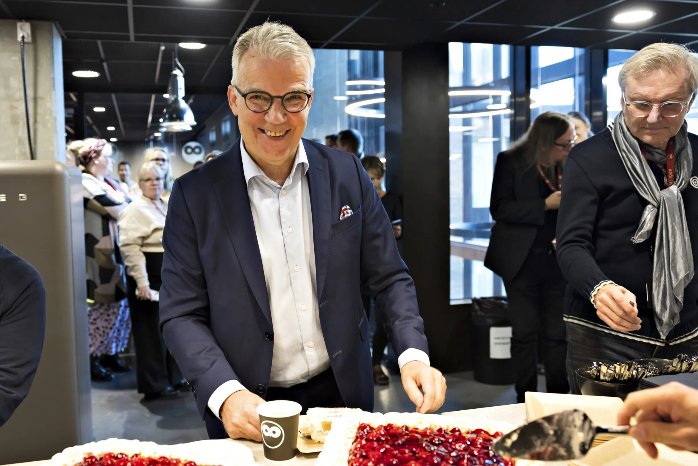 Keijo Leppänen oli otettu, miten hänen työuransa päätöstä huomioitiin.