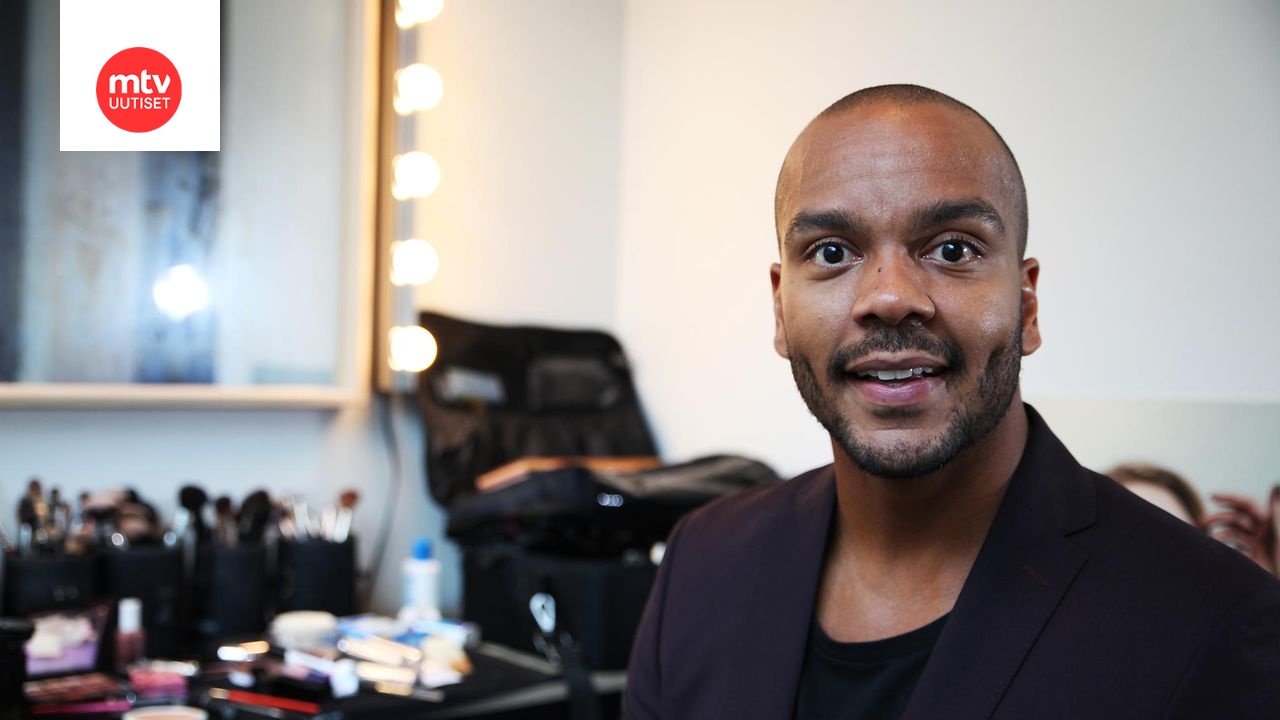 Ernest Lawson juhli vaimonsa kanssa 10-vuotishääpäiväänsä.